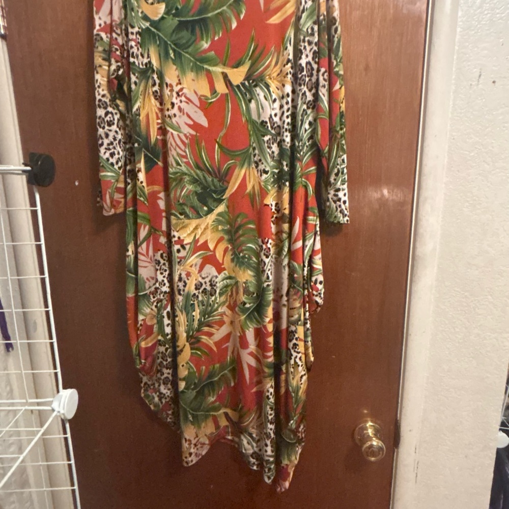 Tropical Print Maxi Dress - Picture 15 of 16